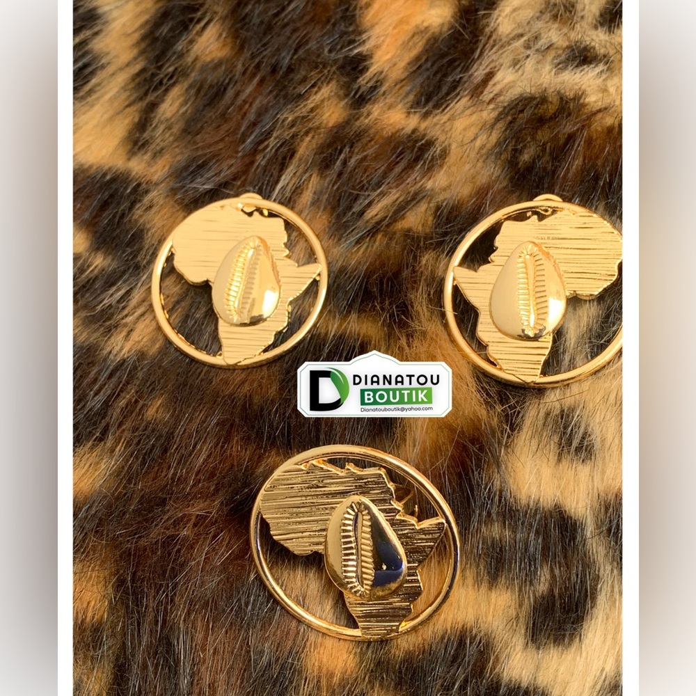 Baoulè Gold Plated Africa Map/Cowrie Shell Earrings  & Ring Set